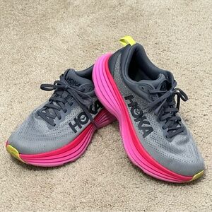 HOKA Bondi 8 Running Shoe Sneaker in Castlerock Strawberry Size 8.5B EUC RARE